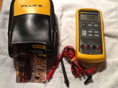 Fluke 715 process calibrator volt / ma w/ leads and case - awesome condition for sale