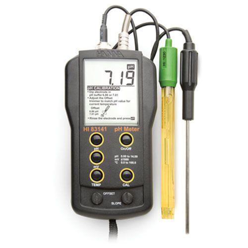 Hanna Instruments HI 83141 Portable Analog pH/ORP Meter