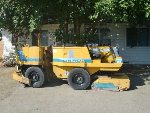 Tennant model 550 floor sweeper, scrubber, squeegee &#034;rider&#034;; s/n 550-3285 for sale