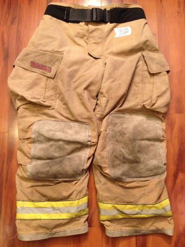 Firefighter pbi bunker/turn out gear globe g xtreme used 42w x 30l 05&#039; guc for sale