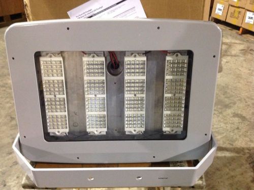 Cooper crouse-hinds pfm series 25l(263w) indoor/outdoor l.e.d. floodlight for sale