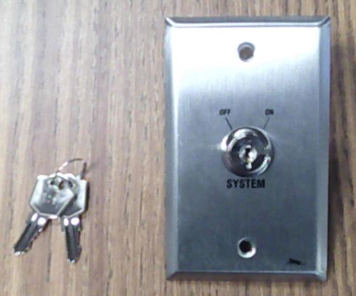 Middle Atlantic Remote Key Switch Wall Plate Model USC-K