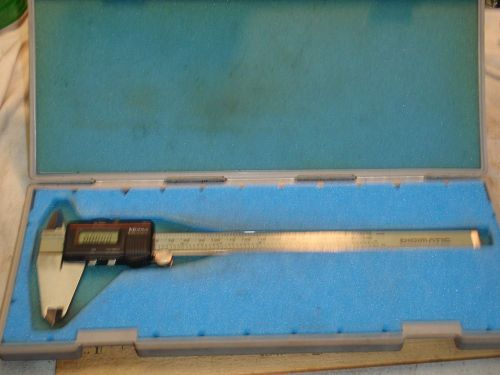 Mitutoyo digital caliper cd-8&#034;p complte with original case clean - no engravings for sale