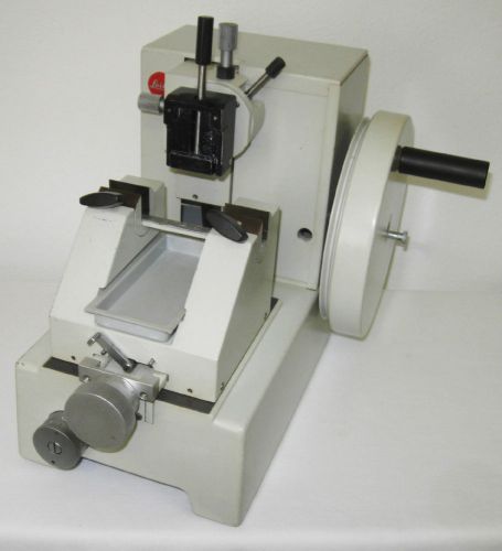 Leitz 1512 Microtome. Complete with Knife Holder &amp; Quick-Release Cassete Holder