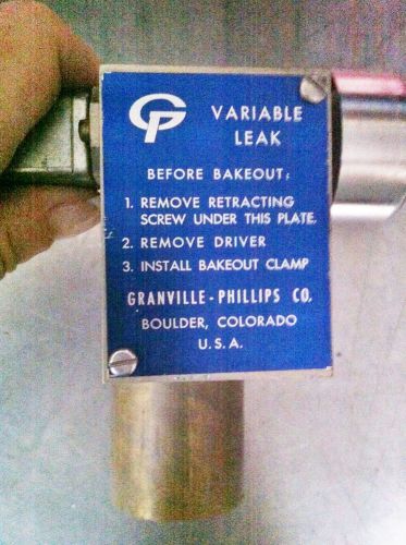 Granville Phillips Model 203 Variable Rate Leak Valve &amp; Counter, Bend Style 05