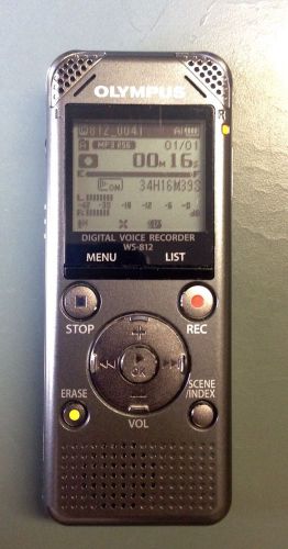 Olympus WS-812 Grey Voice Recorder 4GB, WMA, MP3 W/ USB Used