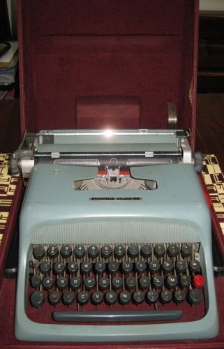 Olivetti studio 44