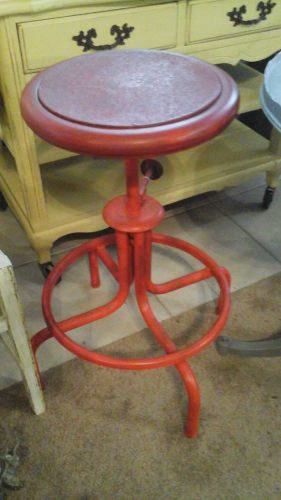 INDUSTRIAL STOOL, RED