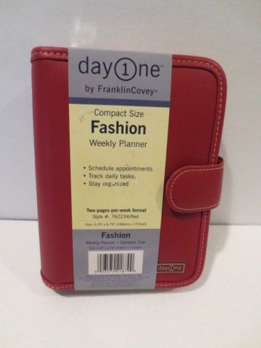 Compact 1.25&#034; red faux-leather franklin covey 365 planner organizer binder new for sale