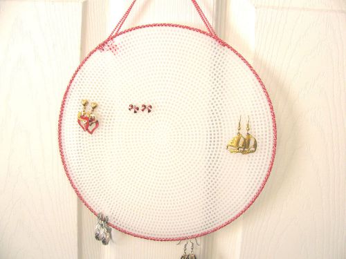 Hanging Earring Holder Organizer RED &amp; SILVER 9 1/4&#034; Round