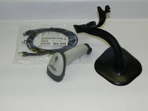 Symbol Motorola (White) LS2208 LS 2208 BarCode Scanner (NEW - OEM Stand &amp; Cable)