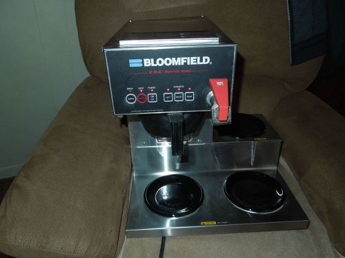 Bloomfield  Model 1072 EBC COMMERCIAL automatic coffee brewer W/ WATER 120VAC