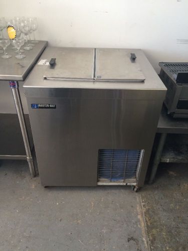 Used master-bilt dc-4dse commercial ice cream freezer dipping cabinet for sale