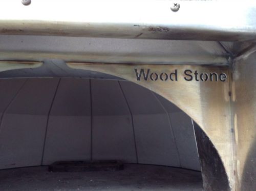 Woodstone pizza oven mt chuckanut gas mint for sale