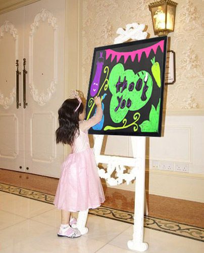 LED Light-Up Dry Erase Whiteboard &amp; Neon 27&#034; X 23&#034; LED writing Board