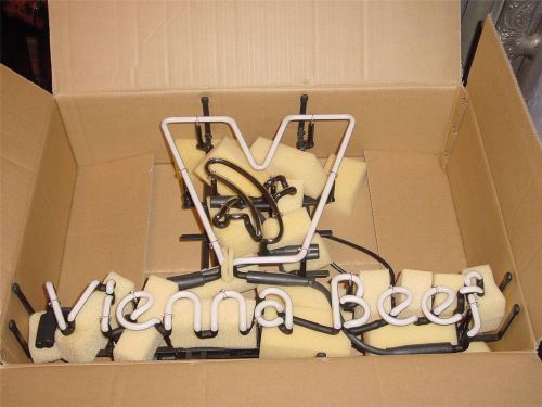 New old stock VIENNA BEEF Neon Light Resturant sign c1980s 26x16