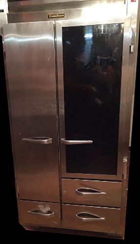 Traulsen Spacesaver URS-36DT Luxury Home commercial Refrigerator dark glass door