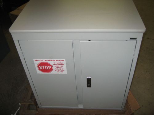 Sandusky CFDP-301833-05D Refreshment Center Machine Stand