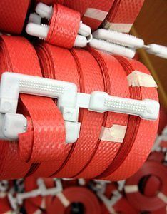 25 Poly Straps Pre-Cut Red 1/2&#034;x17&#039; Buckle attached