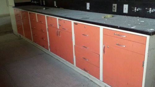 Laboratory base cabinets