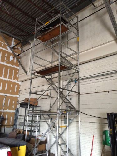 Upright VX SW Scaffold Painters Construction