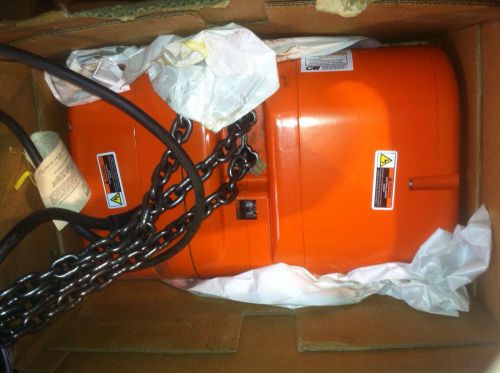 New open box cm lodestar 1 ton (l) electric chain hoist (16 fpm) for sale