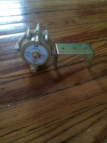 New robertshaw reset volume controller r77-23 2326-021 control range 0-1.3 wg for sale