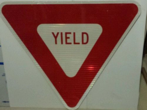 48&#034; High Intensity Prismatic Yield Sign