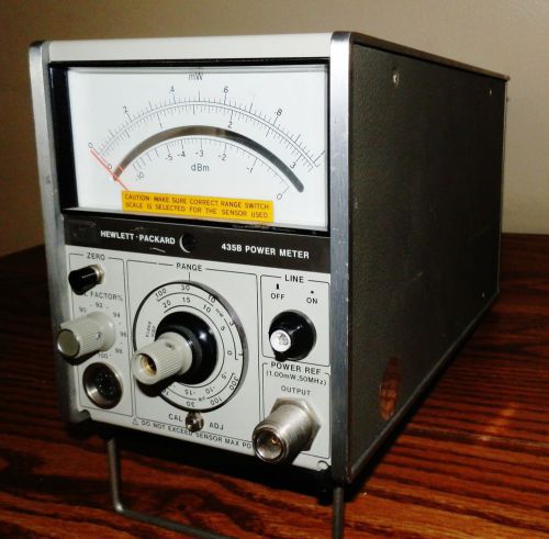 HP 435B Analog Power Meter 100 kHz to 110 GHz, -65 to +44 dBm, W/3 Scales Clean