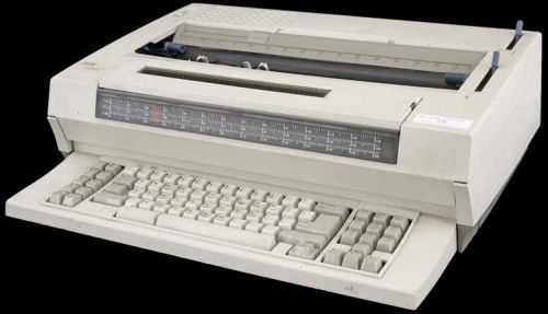 IBM Wheelwriter 3500 by Lexmark Digital LCD Professional Electronic Typewriter