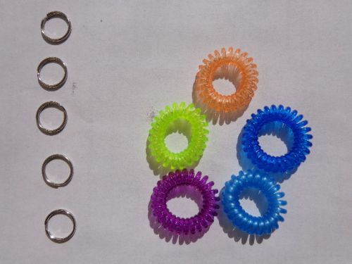 Stretchable Spiral Wrist Coil Key Chains Ring Lot of 5