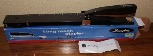NIB Swingline 34121 Long Reach Stapler 12 Inch Pro Series 20-Sheet