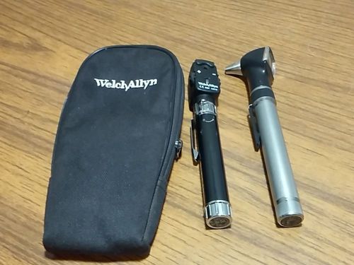 Welch Allyn Pocketscope Diagnostic Set Otoscope Ophthalmoscope 728  727 13010