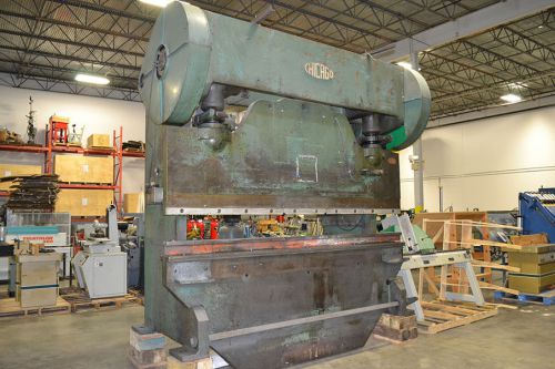 Chicago 608-d sp 400 ton x 126? press brake for sale
