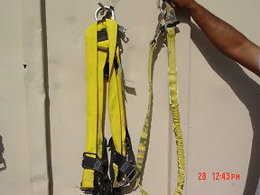 MILLER FULL BODY SAFETY HARNESS WITH SHOCK ABSORBING LANYARD
