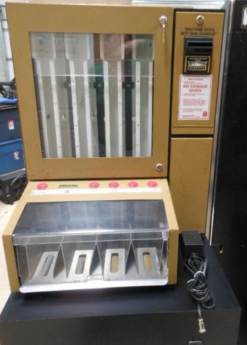 NEVADA GOLD 4 COLUMN LOTTERY PULL TAB VENDING MACHINE WITH BILL ACCEPTER