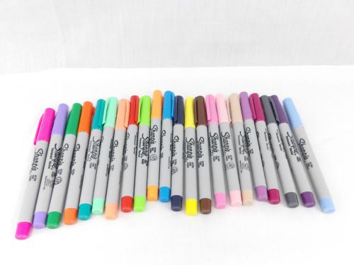 Sharpie Ultra Fine Point Permanent Markers Set 22 Pack Assorted Colors Art Pen