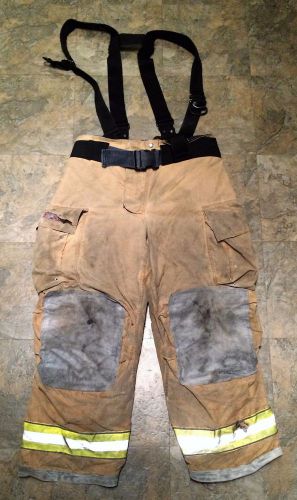 Firefighter turnout/bunker pants w/ belt/susp. - globe g-xtreme - 40 x 30 - 2008 for sale