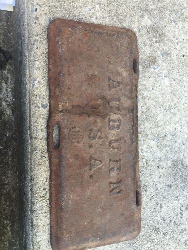 Auburn Cast Iron Planter Lid Ihc Marked.  K1124