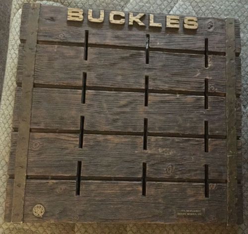 Belt Buckle Display Board, Lightweight Wood Grain Plastic for 12 Buckles