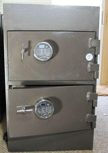 650 pound allied-gary safe with digital securam locks-set your own codes for sale