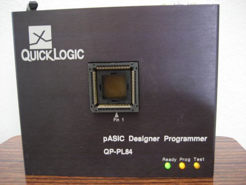 QuickLogic QP-PL84G  pASIC Designer Programmer 12VAC 800ma 50/60Hz