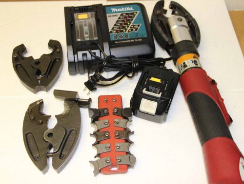 Burndy PATMD-LI Patriot Actuated Hydraulic Crimp Tool 18v  with Die Tree