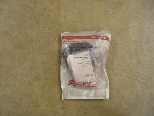 NEW HONEYWELL PHOTOELECTRIC SENSOR MHP-F33L MICRO SWITCH SENSING AND CONTROL USA