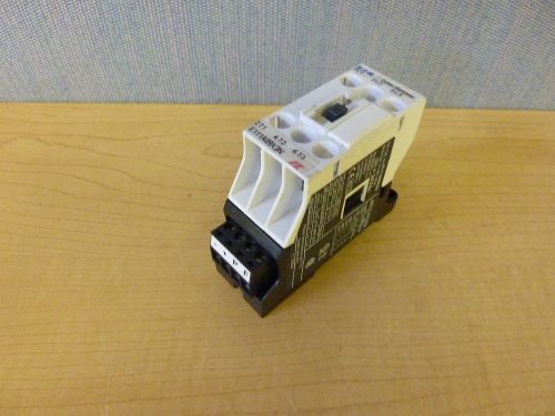 Eaton Cutler Hammer E111A09X3N Contactor 3-1461-002A Coil 24VDC (11786)