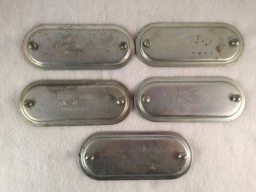 Lot of 5 Crouse Hind 570 1-1/2&#034; Conduit Condulet Outlet Steel Body Cover