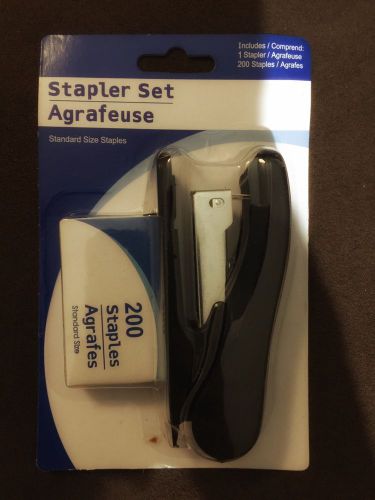 BLACK STAPLER SET with 200 staples~STANDARD STAPLES