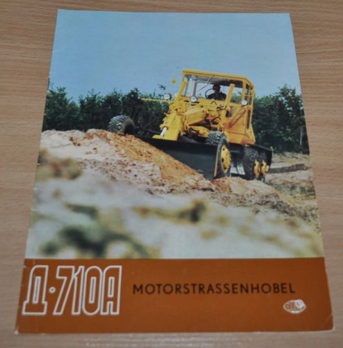 D-710A Grader Tractoroexport Russian Brochure Prospekt