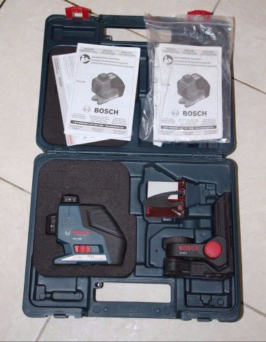 Bosch GLL 3-80 Laser Level with WM1 Mount in case and manual