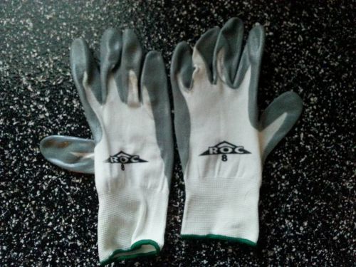 1 Pair Roc 8 gloves